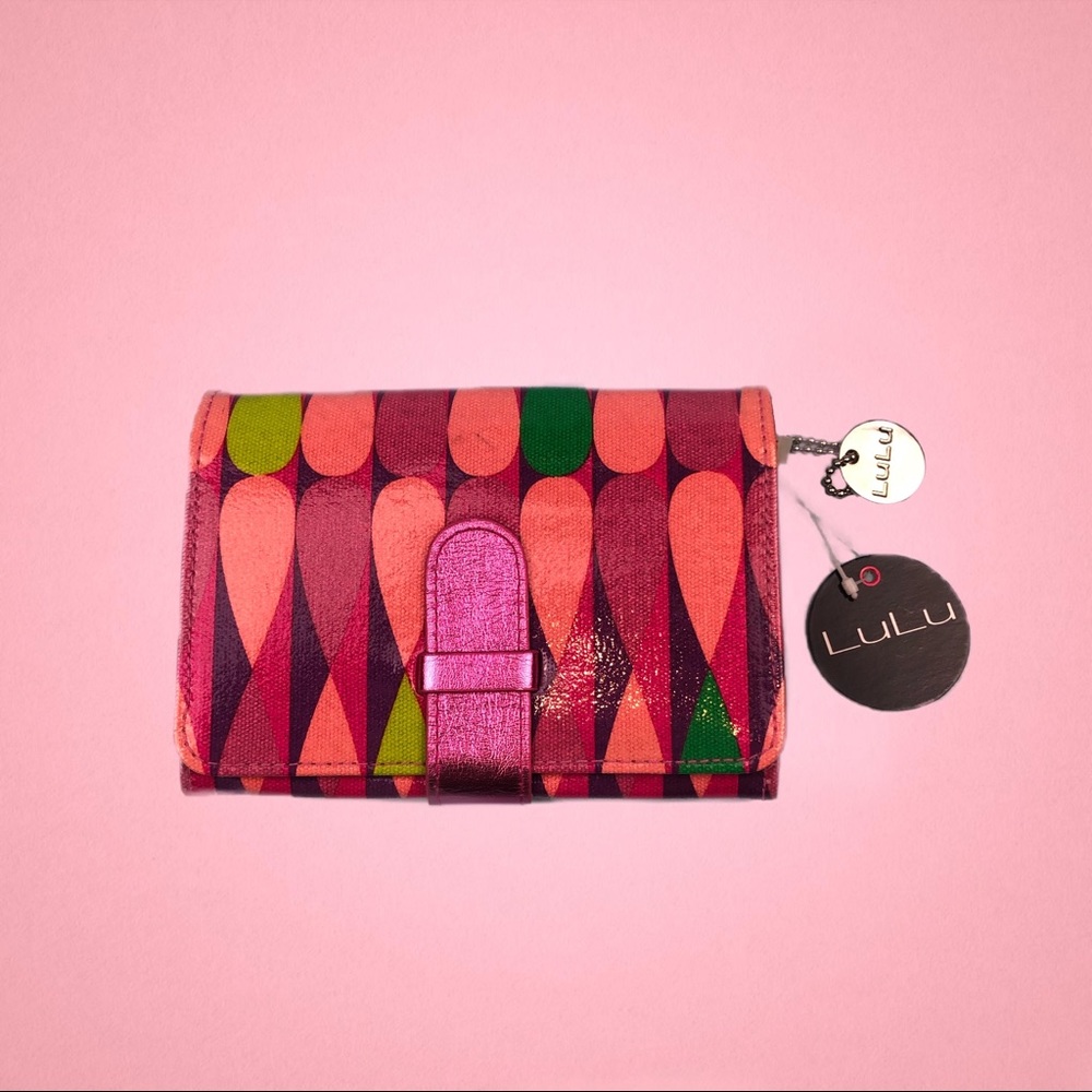 LuLu NYC  pink patterned wallet